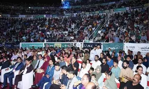 ആ​ഘോ​ഷ ഹാ​ർ​മ​ണി​ക്കാ​യി മ​സ്ക​ത്ത് ഒ​രു​ങ്ങു​ന്നു