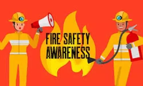 അ​ഗ്നി സു​ര​ക്ഷ ബോ​ധ​വ​ത്ക​ര​ണ പ​രി​പാ​ടി