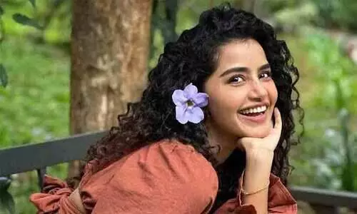 മോർഫ് ചെയ്ത ചിത്രങ്ങളും വ്യാജ ആരോപണങ്ങളും; പരാതി നൽകി അനുപമ പരമേശ്വരൻ, പിന്നിൽ തമിഴ്നാട്ടിൽ നിന്നുള്ള 20കാരി