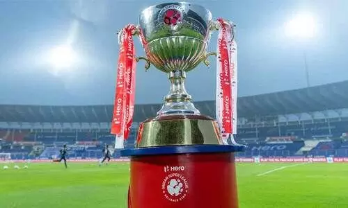 സ്​പോൺസർഷിപ്പിന് ആരുമില്ല; നടത്തിപ്പിന് ആളില്ലാതെ ഐ.എസ്.എൽ; 35.5 കോടി വേണമെന്ന ഫെഡറേഷൻ വ്യവസ്ഥ തിരിച്ചടി