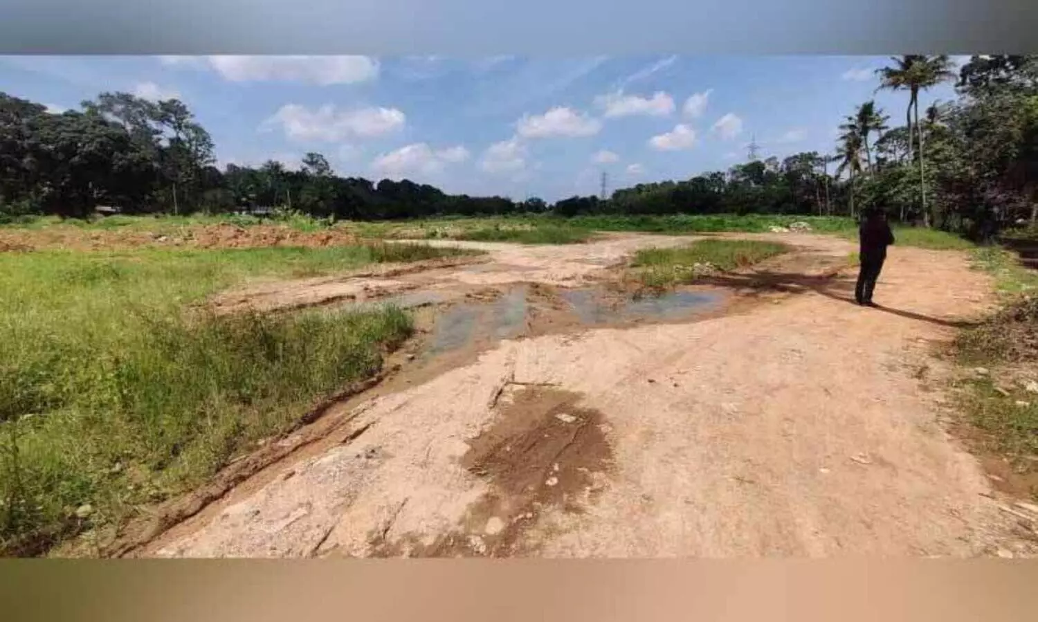 പ്രഖ്യാപനങ്ങൾ പാഴായി; അടൂർ നഗരസഭ സ്റ്റേഡിയം ഇനിയും ജലരേഖ