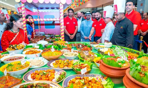 ലു​ലു വേ​ൾ​ഡ് ഫു​ഡ് ഫെ​സ്റ്റി​ന് തു​ട​ക്കം