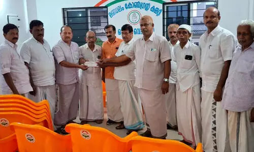 മ​ല​പ്പു​റം ജി​ല്ല ഒ.​ഐ.​സി.​സി ഫ​ർ​ണി​ച്ച​റു​ക​ൾ ന​ൽ​കി