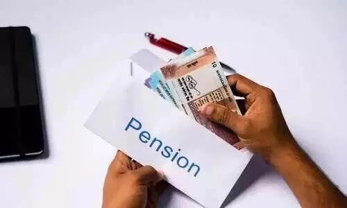 പങ്കാളിത്ത​ പെൻഷൻ: ആദ്യ ബാച്ചുകാർക്ക് ലഭിക്കുന്നത് 2,750 രൂപ; ചിലർക്ക് പൂജ്യം