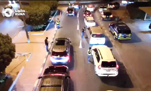 നി​യ​മ​ലം​ഘ​ക​ർ പി​ടി​യി​ൽ; അ​ഹ്മദി ഗ​വ​ർ​ണ​റേ​റ്റി​ൽ സു​ര​ക്ഷ പ​രി​​ശോ​ധ​ന