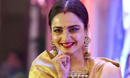 നടി രേഖ തന്‍റെ സൗന്ദര്യത്തിന്‍റെ രഹസ്യം വെളിപ്പെടുത്തിയപ്പോൾ...