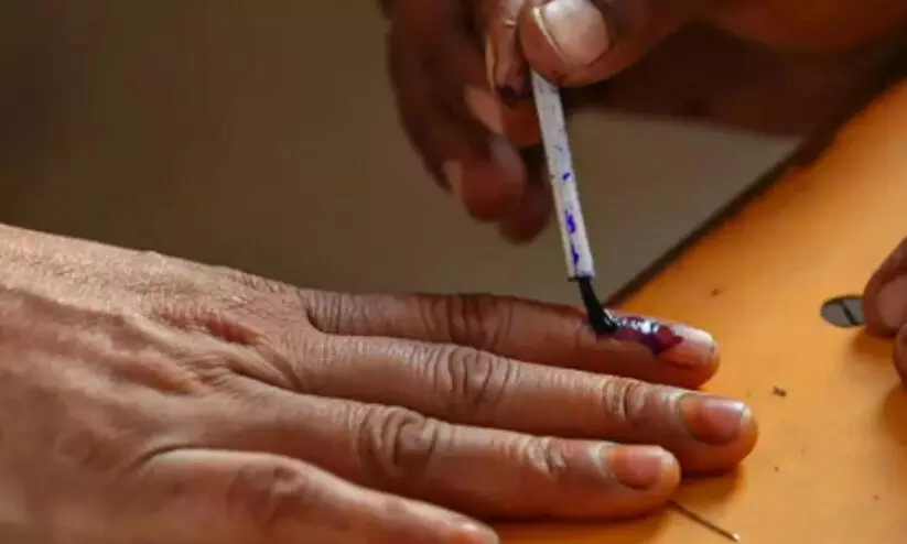 തദ്ദേശപ്പോരിന് കാഹളം മുഴങ്ങി; ഇനി വോട്ടോട്ടം