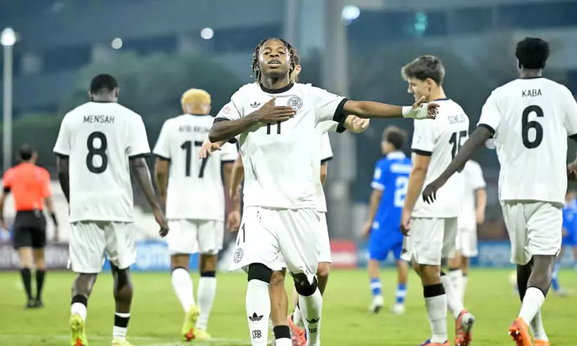 ഏ​ഴ​ഴ​കി​ൽ ജ​ർ​മ​നി; സ്വി​റ്റ്സ​ർ​ല​ൻ​ഡി​ന് അ​നാ​യാ​സ ജ​യം