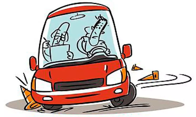 ചീറിപ്പാഞ്ഞ് കുട്ടിഡ്രൈവർമാർ; പിടിവീണത് മുപ്പതോളം പേർക്ക്