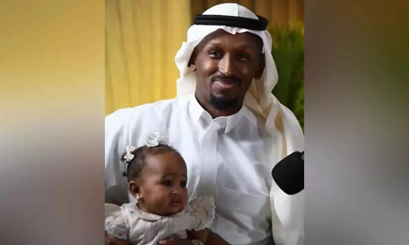 അനാഥ കുട്ടികളെ അണച്ചുപിടിച്ച്​ സൗദി കുടുംബങ്ങൾ