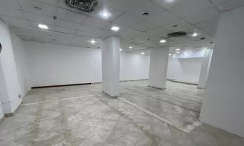 കെ​ട്ടി​ട നി​ർ​മാ​ണ​ത്തി​ന് നി​യ​ന്ത്ര​ണ​ങ്ങ​ൾ