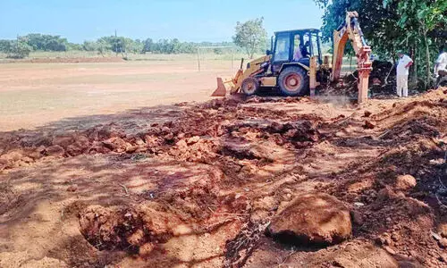 മാടായിപ്പാറയിൽ സ്റ്റേഡിയം നിർമാണം തുടങ്ങി