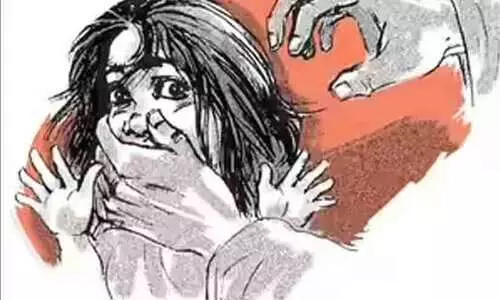 ഗർഭിണിയായ 18കാരിയുടെ മൃതദേഹം സെപ്റ്റിക് ടാങ്കിൽ; ആൾദൈവവും മക്കളും അറസ്റ്റിൽ