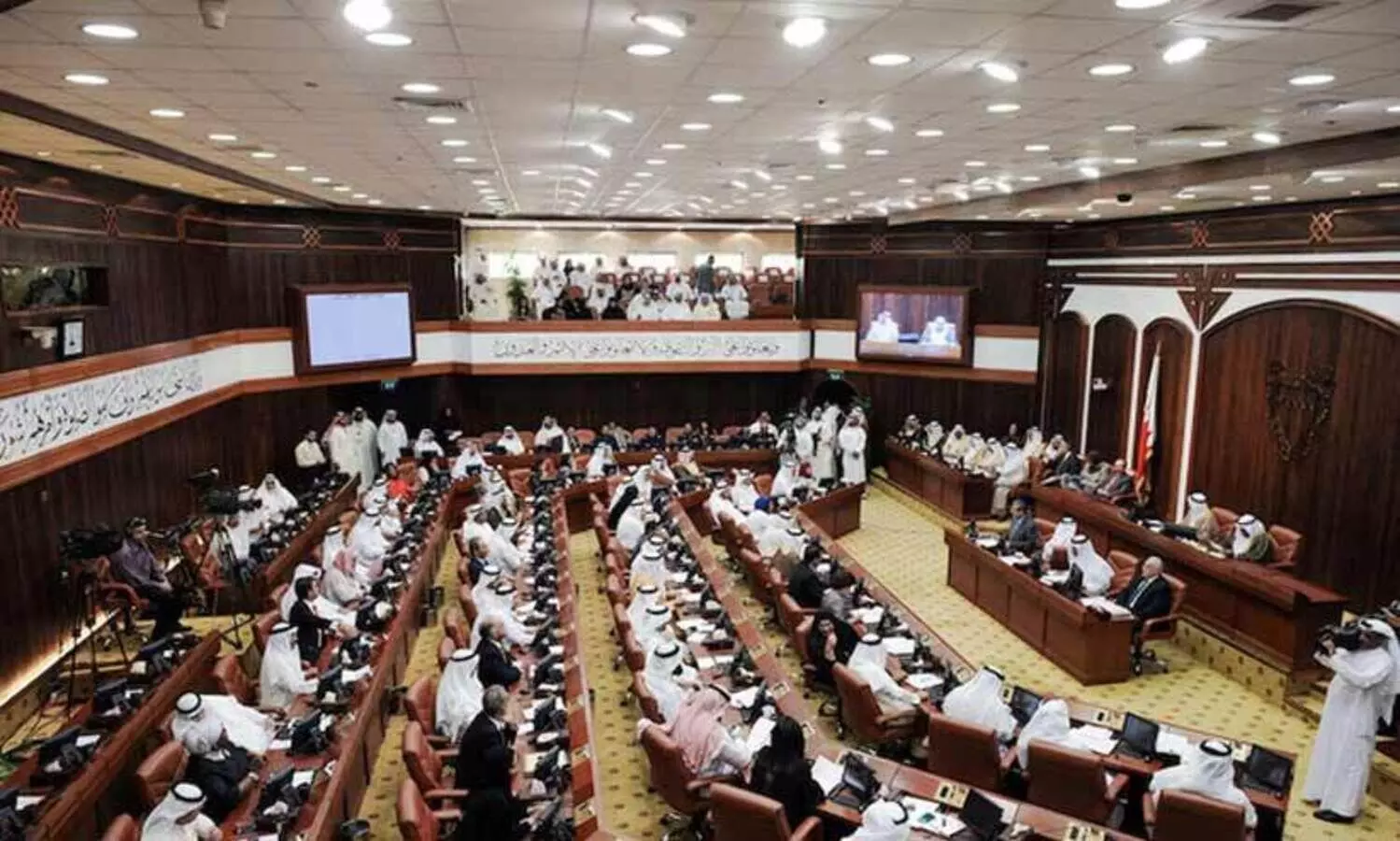 പിഴ അടയ്ക്കുന്നതിനുള്ള സമയപരിധി; 7 ദിവസത്തെ ഇളവ് 30 ദിവസമാക്കാൻ ബഹ്റൈൻ പാർലമെന്‍റിൽ വീണ്ടും ചർച്ച