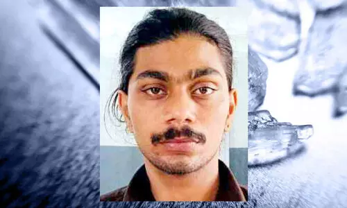 തി​രൂ​രി​ൽ 10 ഗ്രാം ​മെ​ത്താം​ഫി​റ്റ​മി​നു​മാ​യി യു​വാ​വ് അ​റ​സ്റ്റി​ൽ; ബൈ​ക്കും പി​ടി​ച്ചെ​ടു​ത്തു