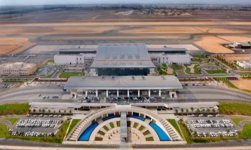 വാ​ർ​ഷി​കാ​ഘോ​ഷ നി​റ​വി​ൽ മ​സ്‌​ക​ത്ത്,  സ​ലാ​ല അ​ന്താ​രാ​ഷ്ട്ര വി​മാ​ന​ത്താ​വ​ള​ങ്ങ​ൾ