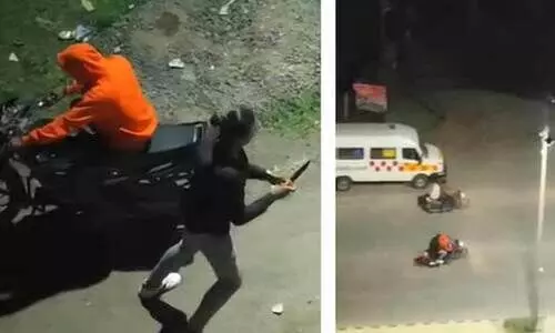 വിവാഹ വേദിയിൽ വരന് കുത്തേറ്റു; അക്രമിയെ രണ്ട് കിലോമീറ്റർ പിന്തുടർന്ന് ഡ്രോൺ കാമറ -വീഡിയോ വിവാഹ വേദിയിൽ വരന് കുത്തേറ്റു; അക്രമിയെ രണ്ട് കിലോമീറ്റർ പിന്തുടർന്ന് ഡ്രോൺ കാമറ -വീഡിയോ