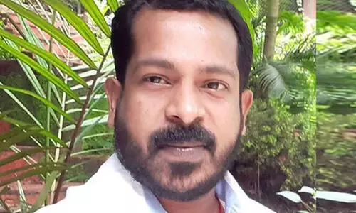 കൊടി സുനിയെ കണ്ണൂർ ജയിലിലേക്ക് മാറ്റണമെന്ന്  മാതാവ്