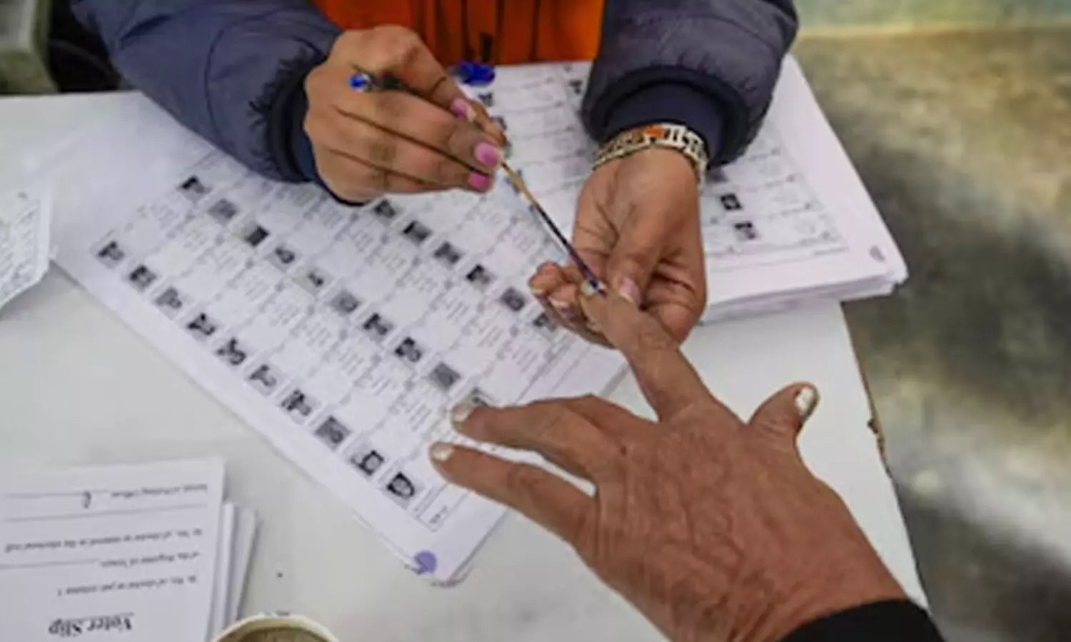 വോട്ട് വഴികളിൽ മുഖ്യചർച്ച വികസനം