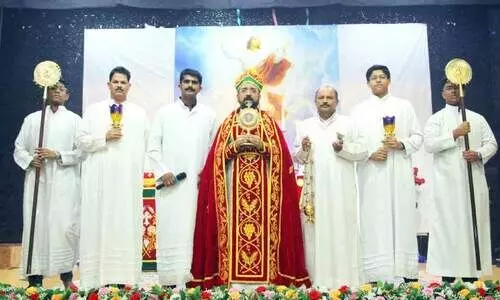 സെ​ന്റ് ഗ്രി​ഗോ​റി​യോ​സ് പ​ള്ളി​ വ​ലി​യ പെ​രു​ന്നാ​ള്‍ സ​മാ​പി​ച്ചു