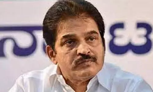 കെ.​സി. വേ​ണു​ഗോ​പാ​ലി​നെ​തി​രെ സൈ​ബ​ർ ആ​ക്ര​മ​ണം; ഇ​രി​ക്കൂ​ർ സ്വ​ദേ​ശി​നി പ​രാ​തി ന​ൽ​കി