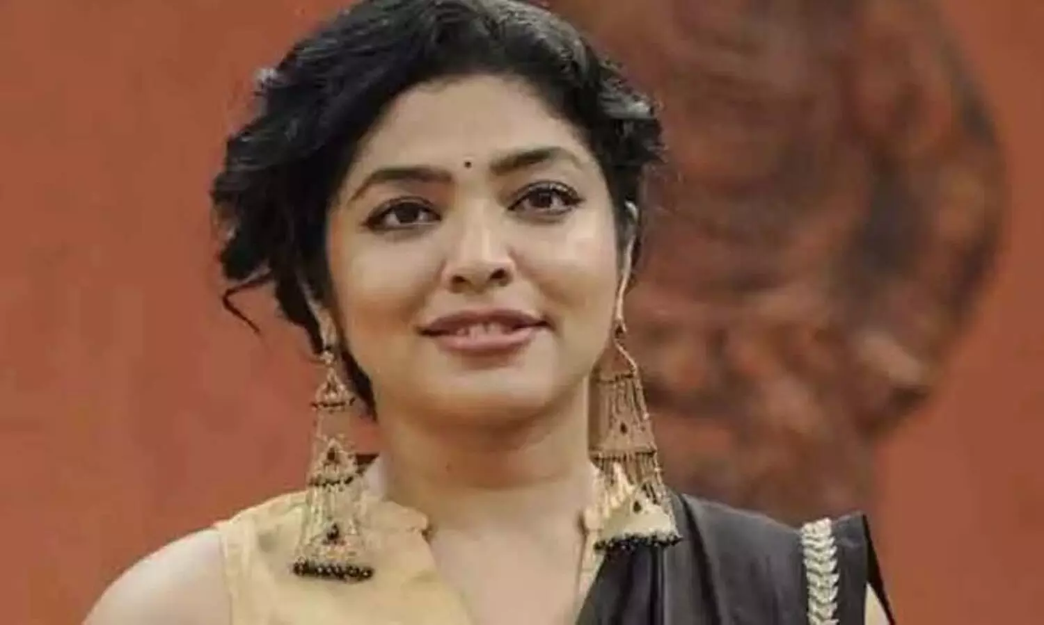 എന്‍റെ ഫോട്ടോ പോസ്റ്റ് ചെയ്തത് പ്രശ്നമല്ല; വിനായകനെക്കുറിച്ച് ആ പെൺകുട്ടി പറഞ്ഞ കാര്യങ്ങളാണ് വേദനിപ്പിച്ചത് - റിമ കല്ലിങ്കൽ