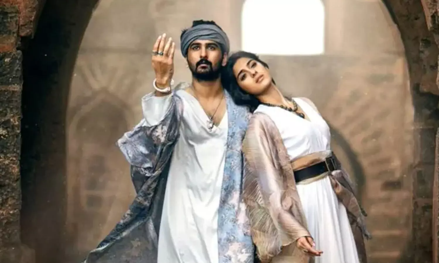 സംഘം കാവലുണ്ട്, ധ്വജപ്രണാമം, ബീഫ് ബിരിയാണി കഴിക്കുന്ന രംഗം... എന്നിവ ‘ഹാൽ’ സിനിമയിൽനിന്ന് ഒഴിവാക്കാൻ നിർദേശം