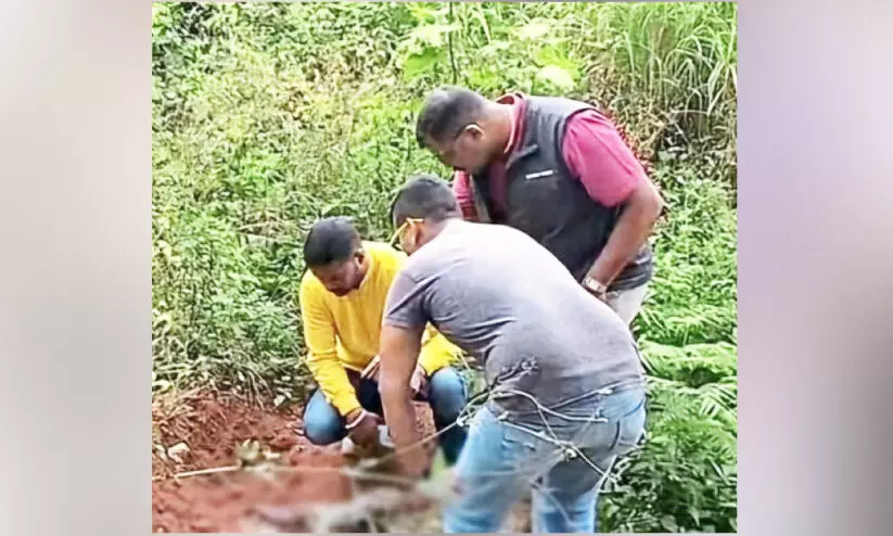 കുടക് വനം ഓഫിസ് പരിസരത്ത് നവജാത ശിശുവിന്റെ ജഡം