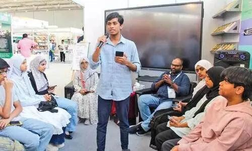 സം​വാ​ദം സം​ഘ​ടി​പ്പി​ച്ചു