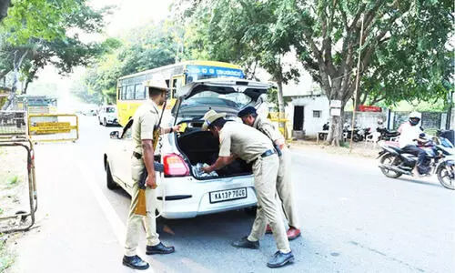 മൈസൂരുവിൽ 10 പൊലീസ് ചെക്ക് പോയന്റുകൾ