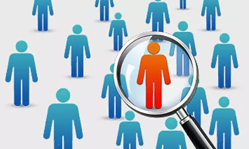 അ​ധ്യാ​പ​ക, അ​ന​ധ്യാ​പ​ക ഒ​ഴി​വു​ക​ളി​ലേ​ക്ക് റി​ക്രൂ​ട്ട്മെ​ന്റ് തുടങ്ങി