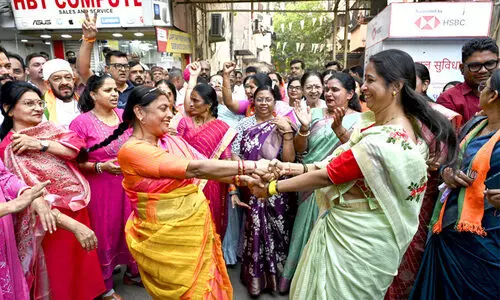 ആഘാതം ദേശ രാഷ്ട്രീയത്തിന്