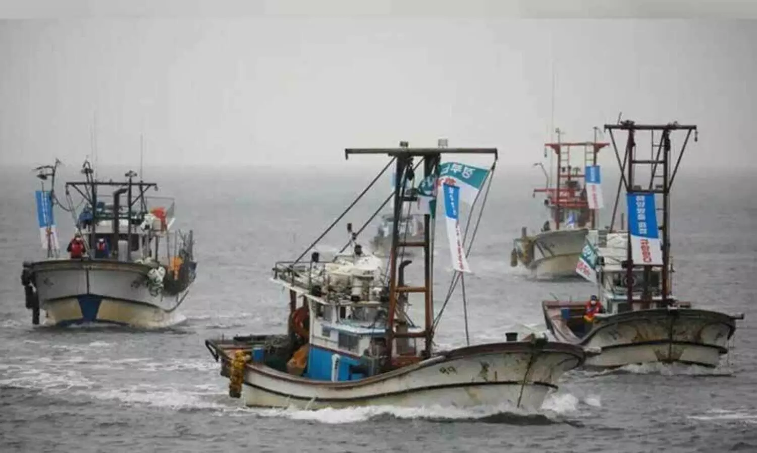 അനധികൃത മത്സ്യബന്ധനം; ഫുജൈറയിൽ ആറ് ബോട്ടുകൾ പിടിയിൽ