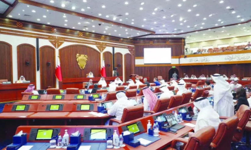 നിയമലംഘകർക്ക് പിഴ അടക്കുന്നതിനുള്ള സമയപരിധി; ഇളവ് 30 ദിവസമാക്കാൻ പാർലമെന്റിൽ വീണ്ടും ചർച്ച നിയമലംഘകർക്ക് പിഴ അടക്കുന്നതിനുള്ള സമയപരിധി; ഇളവ് 30 ദിവസമാക്കാൻ പാർലമെന്റിൽ വീണ്ടും ചർച്ച