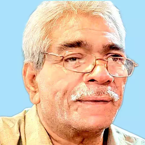 അ​സീ​സ്