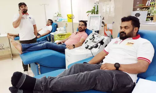 ര​ക്ത​ദാ​ന ക്യാ​മ്പ് സം​ഘ​ടി​പ്പി​ച്ചു