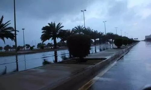 തണുപ്പുകാലത്തിന്റെ വരവറിയിച്ച്​ സൗദിയിൽ വ്യാപക മഴ