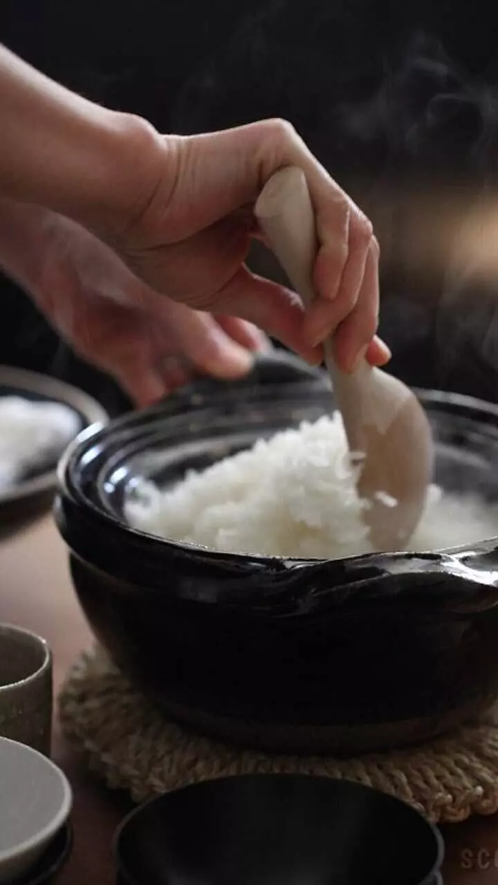 രാത്രിയിൽ ചോറ് കഴിക്കുന്നത് നല്ലതോ?