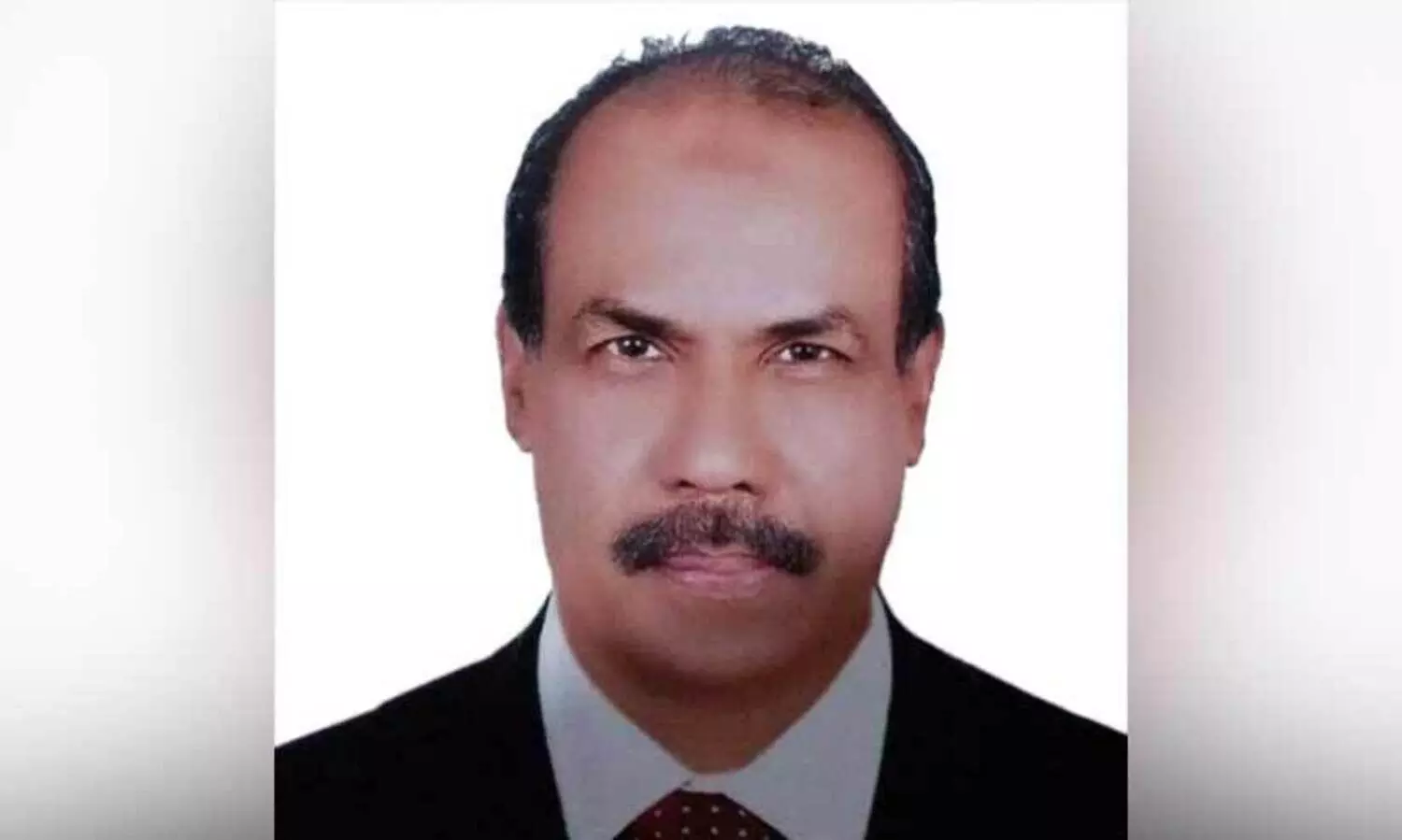 അരനൂറ്റാണ്ട്​ പ്രവാസം: പുതുക്കുടി അഷ്​റഫ്​ നാട്ടിലേക്ക്​