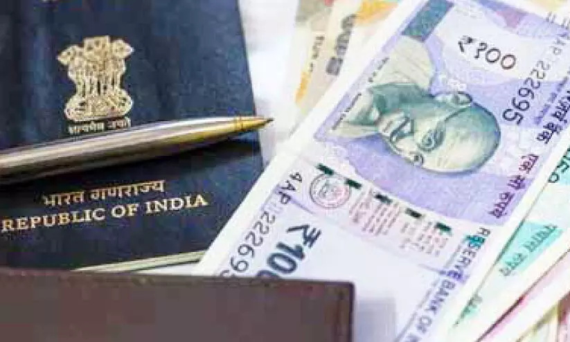 ‘പാസ്പോർട്ട് പണയത്തിൽ പണം പലിശക്ക്’ കൊള്ളസംഘം വീണ്ടും സജീവം ‘പാസ്പോർട്ട് പണയത്തിൽ പണം പലിശക്ക്’ കൊള്ളസംഘം വീണ്ടും സജീവം