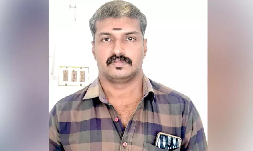 യുവാവിനെ കൊലപ്പെടുത്താൻ ശ്രമിച്ച പ്രതിക്ക് തടവ് യുവാവിനെ കൊലപ്പെടുത്താൻ ശ്രമിച്ച പ്രതിക്ക് തടവ്