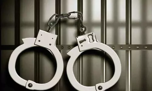 5000 ദി​നാ​ർ മൂ​ല്യ​മു​ള്ള മെ​റ്റ​ൽ ഷീ​റ്റു​ക​ൾ മോ​ഷ്ടി​ച്ചു;മു​ഹ​റ​ഖി​ൽ നി​ര​വ​ധി ഏ​ഷ്യ​ൻ സ്വ​ദേ​ശി​ക​ൾ അ​റ​സ്റ്റി​ൽ