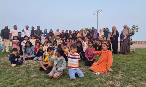 മ​ല​ർ​വാ​ടി ചി​ൽ​ഡ്ര​ൻ​സ് ഡേ ​സ്പോ​ർ​ട്സ് മീ​റ്റ്