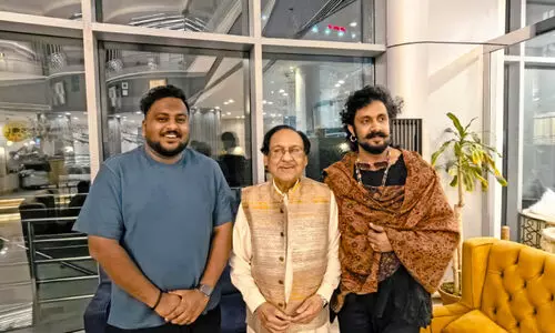 ഗു​ലാം അ​ലി​ക്കൊ​പ്പം അ​പൂ​ർ​വ നി​മി​ഷ​ങ്ങ​ൾ