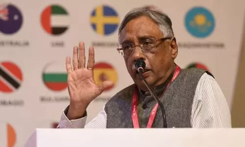 ‘ബിഹാറിൽ സ്ത്രീകൾക്ക് എൻ.ഡി.എ നൽകിയത് ലോകബാങ്കിന്റെ പണം, ഫണ്ട് വകമാറ്റി,’ അധാർമികമെന്ന് പവൻ വർമ