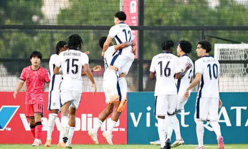 ഫി​ഫ അ​ണ്ട​ർ 17; ഇംഗ്ലണ്ട്, യുഗാണ്ട, ഇറ്റലി, ജപ്പാൻ പ്രീ ക്വാർട്ടറിലേക്ക്