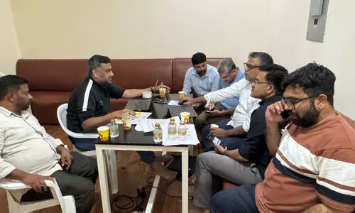 വോ​ട്ട​ർ പ​ട്ടി​ക തീ​വ്ര പ​രി​ഷ്ക​ര​ണം;    പ്ര​വാ​സി​ക​ൾ​ക്ക് കോ​ൾ സെ​ന്റ​ർ പ്ര​വ​ർ​ത്ത​നം തു​ട​ങ്ങി