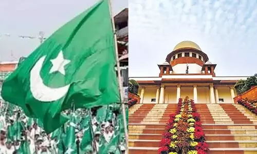 എസ്.ഐ.ആറിനെതിരെ മുസ്‌ലിം ലീഗ് സുപ്രീംകോടതിയിൽ; ജീവനക്കാർക്ക് സമ്മർദം താങ്ങാനാകുന്നില്ല, ബി.എൽ.ഒ അനീഷിന്‍റെ ആത്മഹത്യയെ കുറിച്ചും ഹരജിയിൽ പരാമർശം