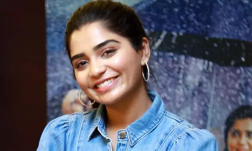 കുറച്ച് തടിയുള്ളതായി തോന്നാറുണ്ട്; ഇപ്പോൾ അങ്ങനെ ചിന്തിക്കാറില്ല, അത്  അഭിനയത്തെ ബാധിക്കുമെന്ന് എനിക്ക് തോന്നിത്തുടങ്ങി -ഗൗരി കിഷൻ