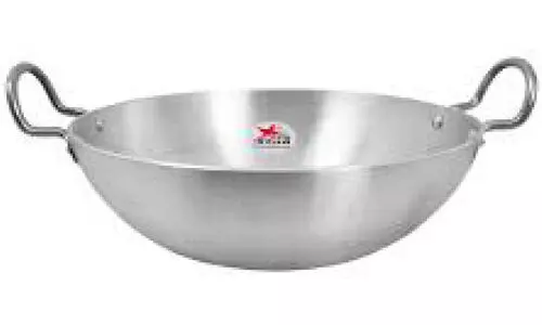 അ​ലു​മി​നി​യം പാ​ത്ര​ങ്ങ​ൾ അ​പ​ക​ട​കാ​രി​യാ​ണ്